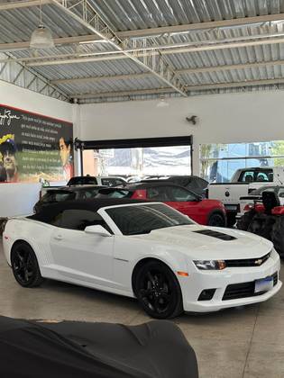 CHEVROLET CAMARO 6.2 V8 GASOLINA SS CONVERSÍVEL AUTOMÁTICO CHEVROLET CAMARO 6.2 V8 GASOLINA SS CONVERSÍVEL AUTOMÁTICO